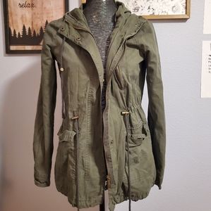 Yoki Green Jacket